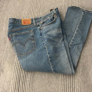 Levi’s Wedgie Blue Jeans Size 31